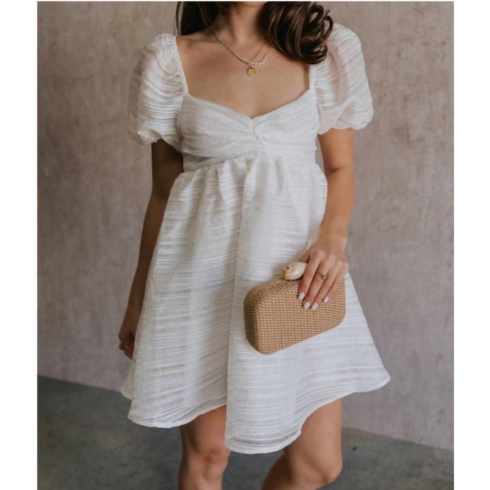 NEW Babydoll Sunland 17 Julia Off White Puff Sleeve Mini‎ Dress Lg Open Back Bow